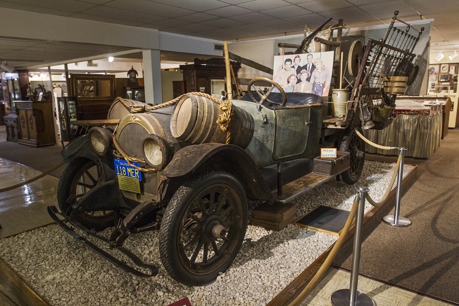 A car on display at Ralph Foster Museum.